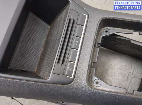 купить Консоль салона (кулисная часть) на Volkswagen Tiguan 2007-2011