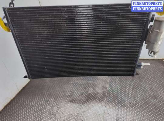 Радиатор кондиционера на Opel Signum