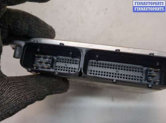 купить Блок управления двигателем на Volkswagen Passat 5 2000-2005