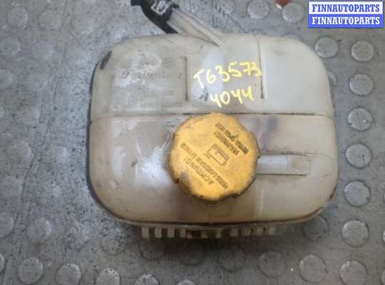 Бачок расширительный OP2429980 на Opel Astra H 2004-2010