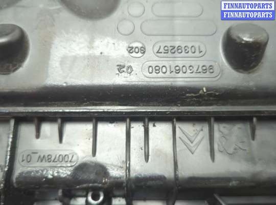 Корпус воздушного фильтра на Peugeot 3008 I