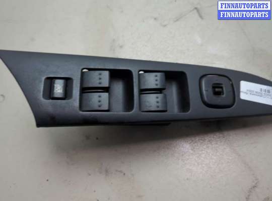 купить Кнопка стеклоподъемника (блок кнопок) на Mazda 3 (BK) 2003-2009