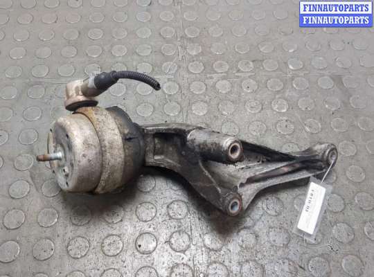 купить Подушка крепления двигателя на Audi A4 (B7) 2004-2009