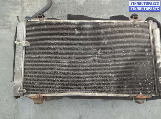 купить Радиатор охлаждения двигателя на Toyota Prius 2003-2009
