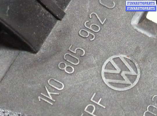 купить Воздухозаборник на Volkswagen Touran 2010-2015