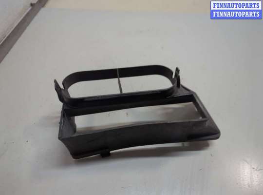 Воздухозаборник VG2755192 на Volkswagen Touran 2010-2015