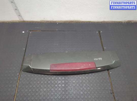 Фонарь (стоп-сигнал) центральный