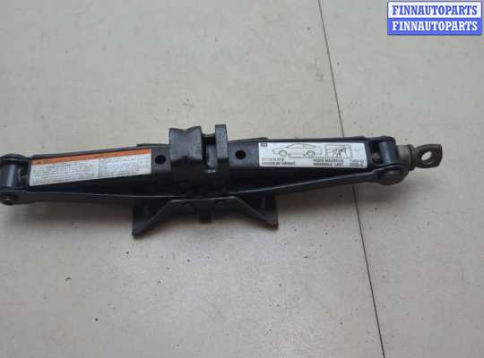 Домкрат MT552755 на Mitsubishi Galant 2004-2012