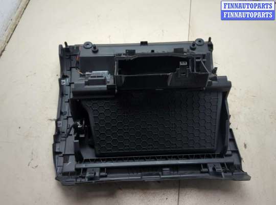 купить Бардачок (вещевой ящик) на Volkswagen Tiguan 2016-2020