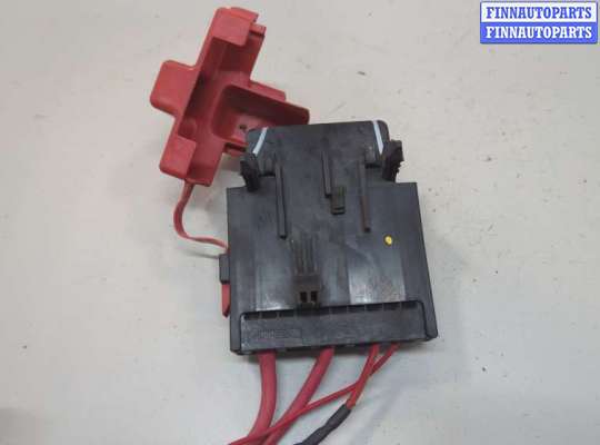 купить Блок предохранителей на Jeep Grand Cherokee 2010-2013