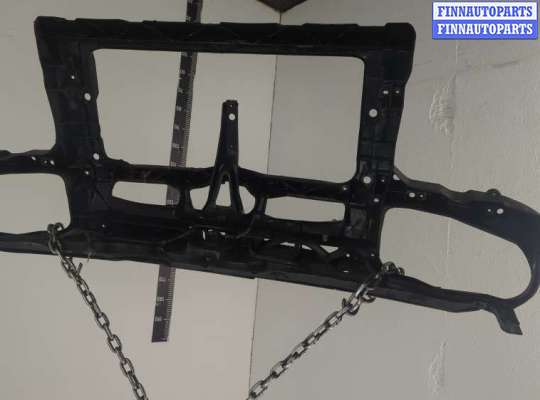 купить Рамка передняя (телевизор) на Volkswagen Golf 4 1997-2005