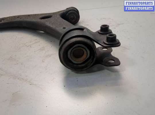 Рычаг подвески на Ford Focus II