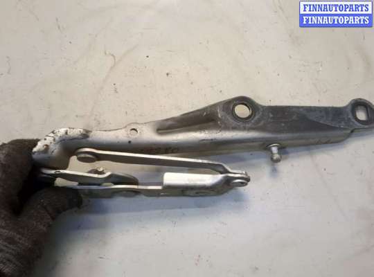 Петля капота на Dodge Charger (LX)