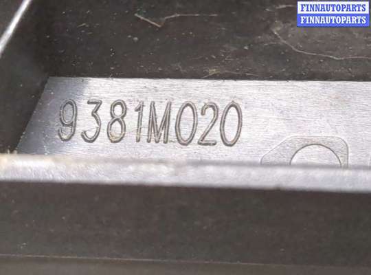 Решетка радиатора NS622013 на Nissan Almera Tino