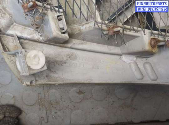 купить Решетка радиатора на Mitsubishi Pajero / Montero 2000-2006