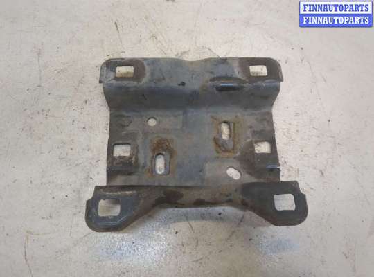 купить Кронштейн кардана на Volkswagen Touareg 2002-2007