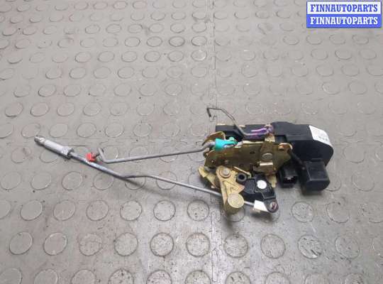 Замок боковой двери на Chrysler PT Cruiser