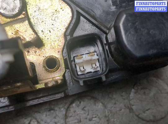 Замок боковой двери на Chrysler PT Cruiser