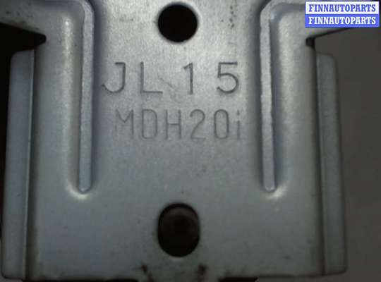 купить Ручка двери салона на Mazda 626 1997-2001