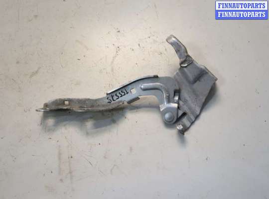 Петля капота