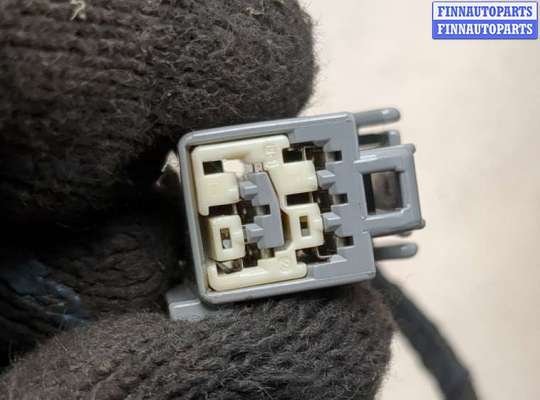 купить Зеркало боковое на Ford C-Max 2002-2010