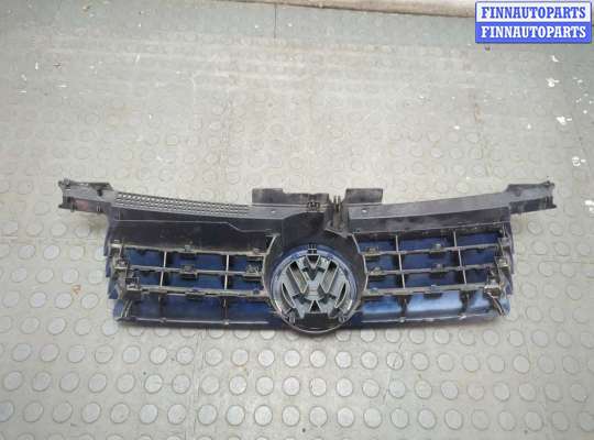 купить Решетка радиатора на Volkswagen Bora 1998-2005