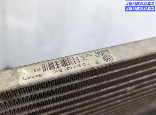 Радиатор масляный на Volkswagen Touareg I (7L)