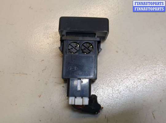 купить Кнопка кондиционера (A/C) на Hyundai Trajet 1999-2008