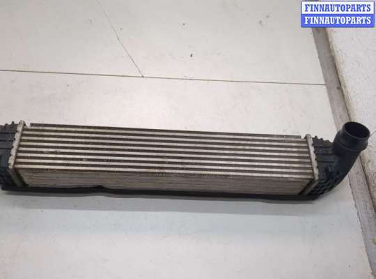 Радиатор интеркулера OP2383271 на Opel Astra K 2015-2021