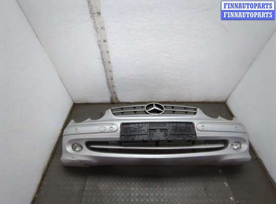 Решетка радиатора MB1724176 на Mercedes CLK W209 2002-2010