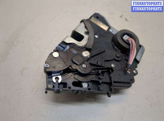 купить Замок двери на Toyota Yaris 2005-2011
