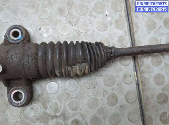 Рулевая рейка на Toyota Matrix I (E130)