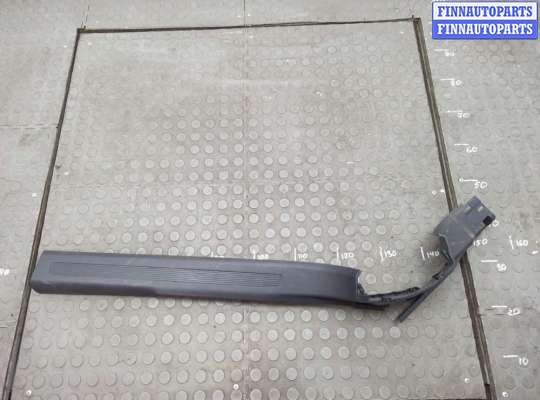 купить Накладка на порог на Volkswagen Tiguan 2016-2021