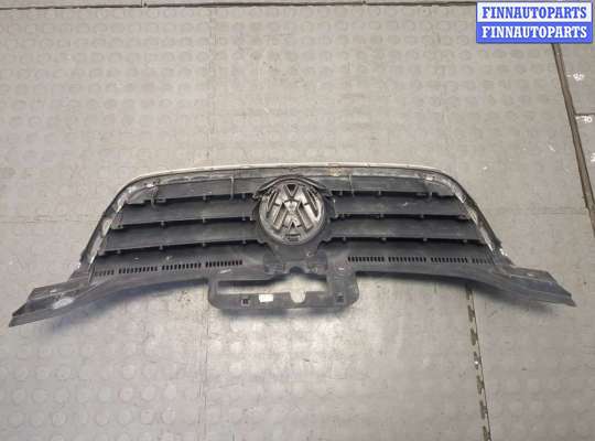 купить Решетка радиатора на Volkswagen Touran 2003-2006