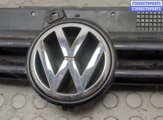 купить Решетка радиатора на Volkswagen Golf 4 1997-2006