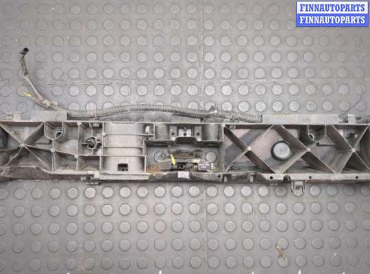 купить Рамка капота на Renault Clio 2012-2016