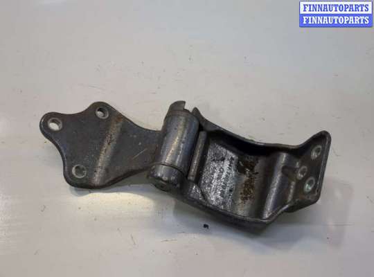Петля двери MB1564706 на Mercedes Vito W447 2014-2023