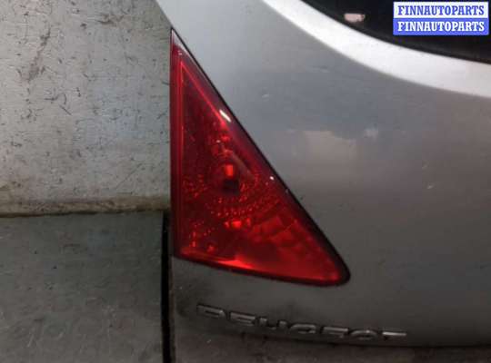 купить Крышка (дверь) багажника на Peugeot 3008 2009-2016