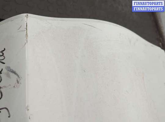 Замок боковой двери на Mercedes-Benz C (W205)