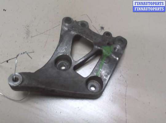 купить Кронштейн двигателя на Peugeot 308 2007-2013