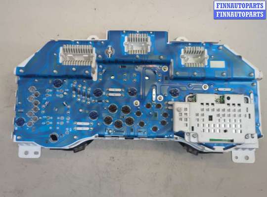 Щиток приборов на Mitsubishi Pajero III