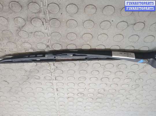 Поводок дворника на Volkswagen Passat B5+ (3B, GP)