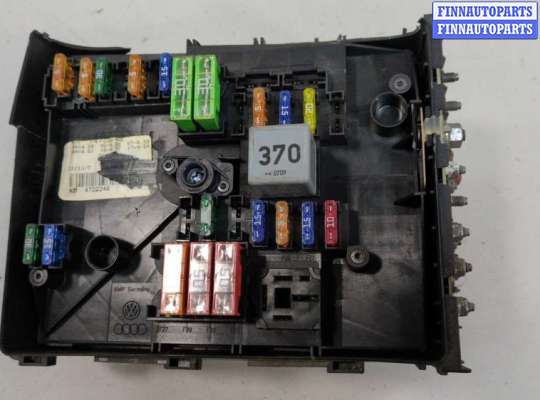 купить Блок предохранителей на Volkswagen Jetta 5 2005-2011