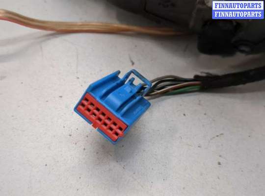 купить Зеркало боковое на Volvo V50 2004-2012