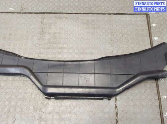 купить Жабо под дворники (дождевик) на Audi A6 (C4) 1994-1997