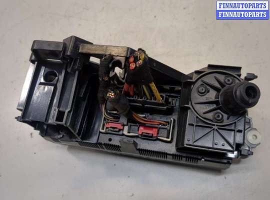 купить Переключатель отопителя (печки) на Volkswagen Golf 5 2003-2009