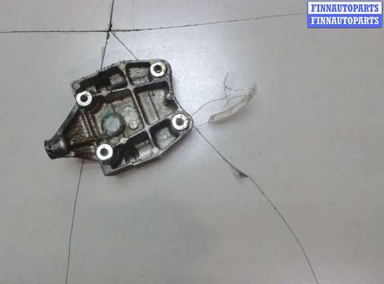 купить Кронштейн компрессора кондиционера на Peugeot 206