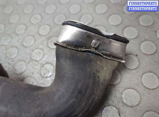 купить Патрубок интеркулера на Volkswagen Golf Plus