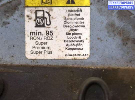 купить Лючок бензобака на Ford C-Max 2002-2010