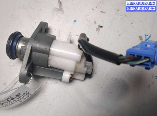 купить Кнопка открывания багажника с крышки на Honda Accord 6 1998-2002